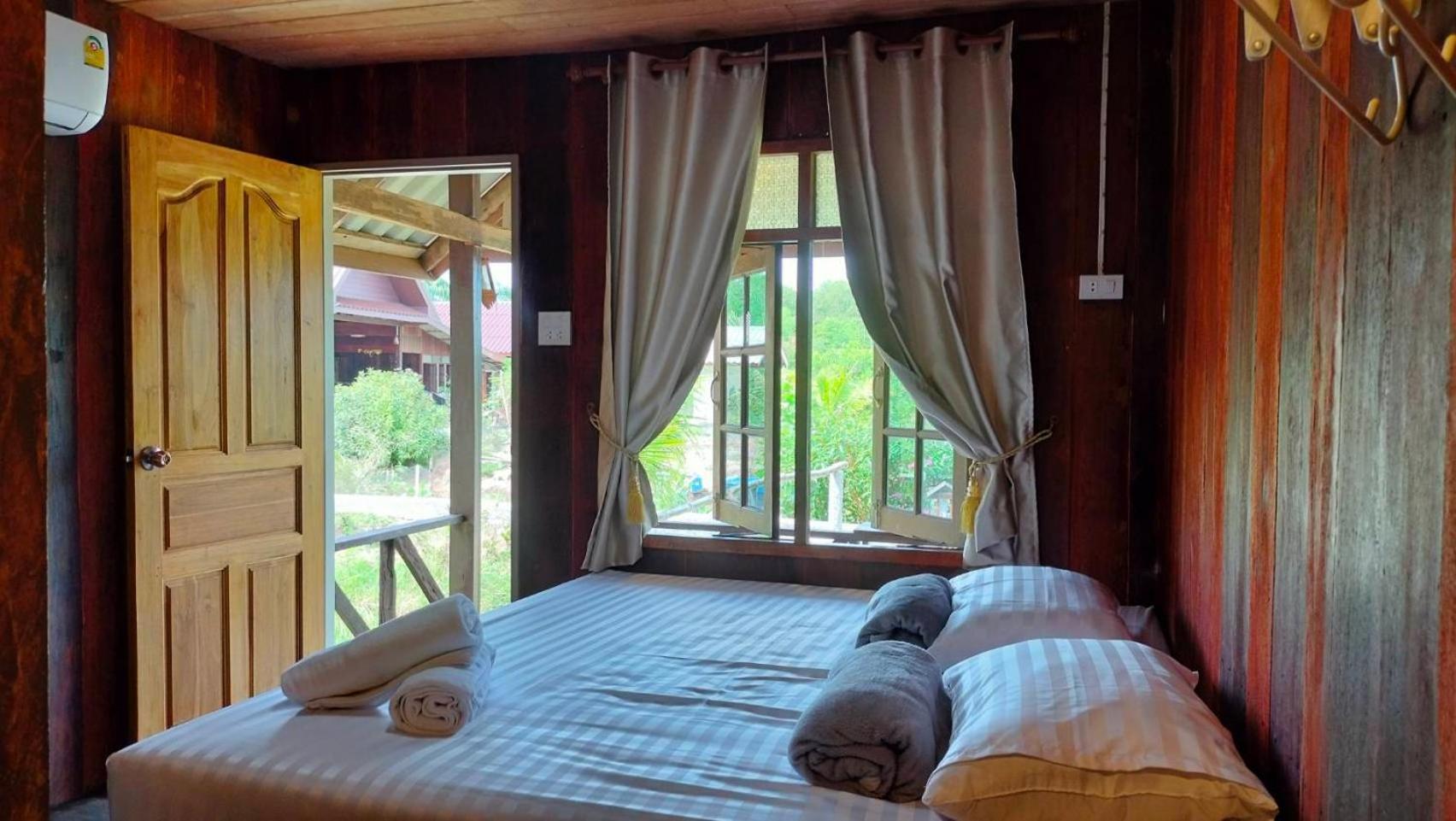 ปารมีฟาร์มสเตย์ Takuapa Room photo